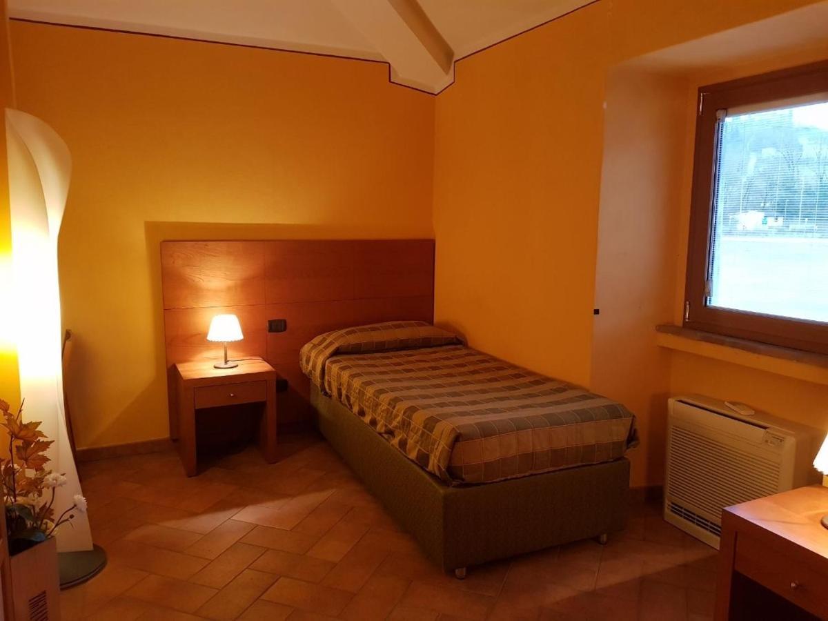 La Locanda Il Gabbiano San Casciano in Val di Pesa Luaran gambar