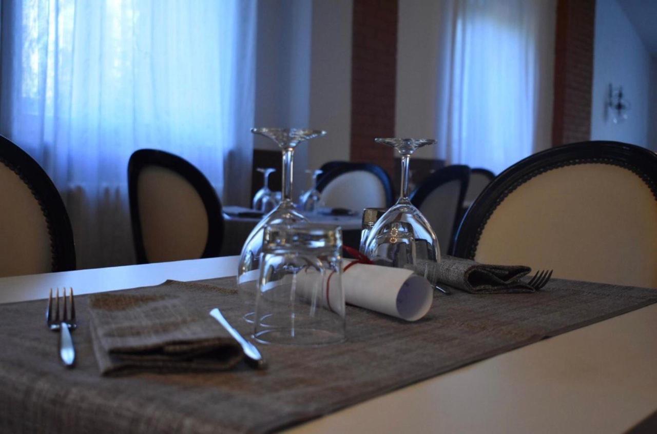 La Locanda Il Gabbiano San Casciano in Val di Pesa Luaran gambar
